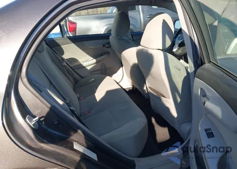 2013 Toyota Corolla Le из США, поврежденный, VIN 5YFBU4EE4DP131727